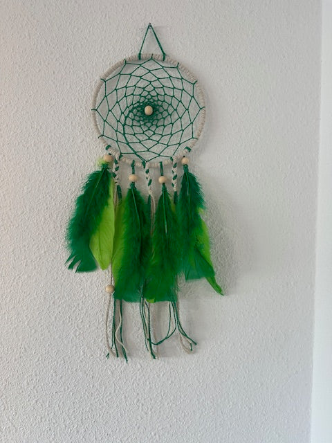 Atrapasueños Artesanal Abuyita (15 cm Dia)– Protector de Sueños Hecho a Mano, Colores Únicos y Energía Positiva