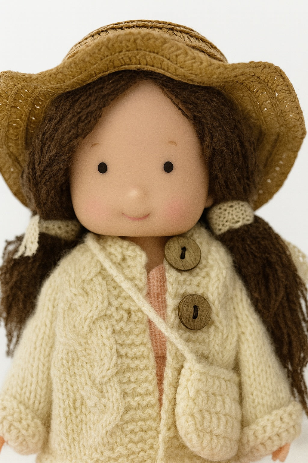 Muñeca Artesanal – Vestido Rosa la vendemos desde AMAZON
